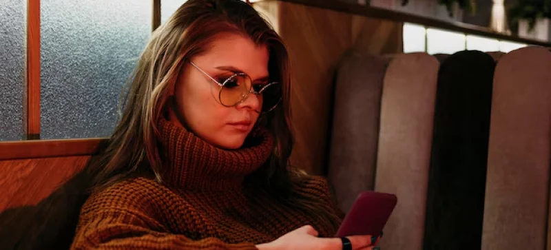 a girl using her phone